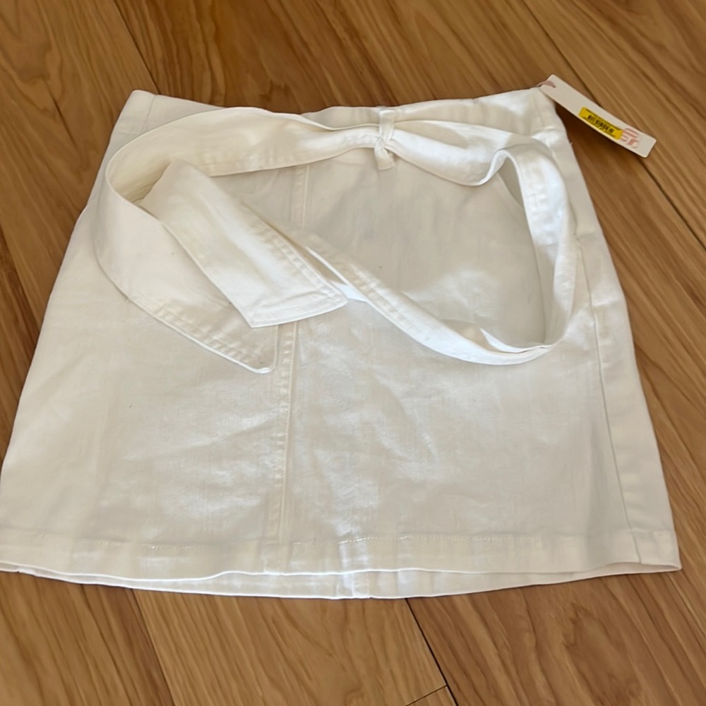 GB Girls white denim mini skirt size 10